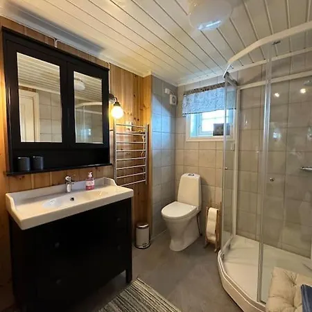 I Naturskjonne Javnlie Holiday home