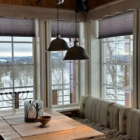 Holiday home I Naturskjonne Javnlie Skammestein